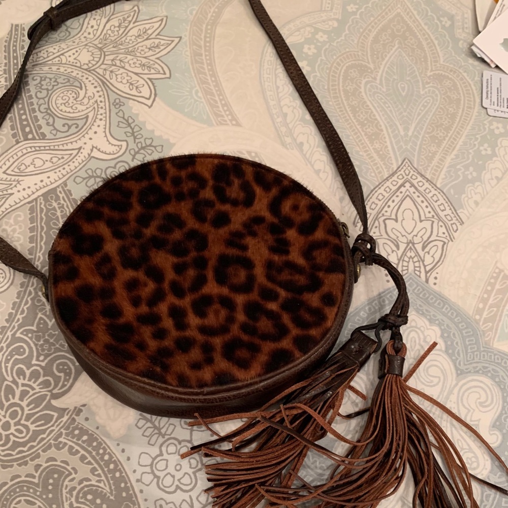 Patricia Nash round crossbody